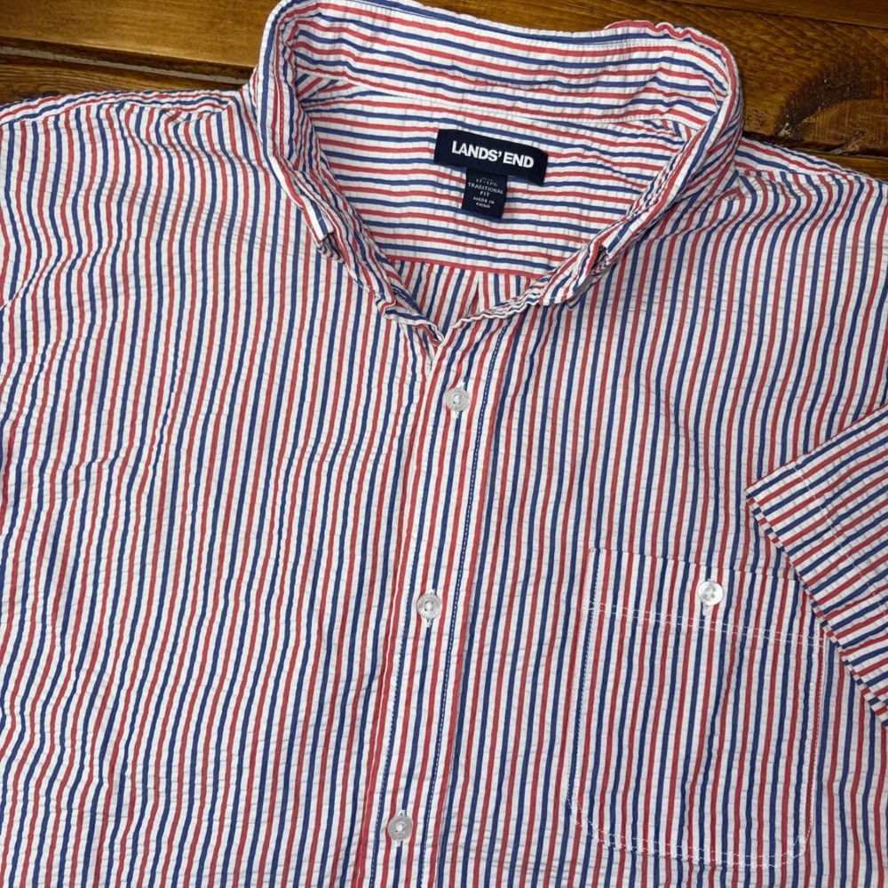 Lands End Seersucker Shirt Mens XL Red White Blue Striped Short Sleeve Cotton